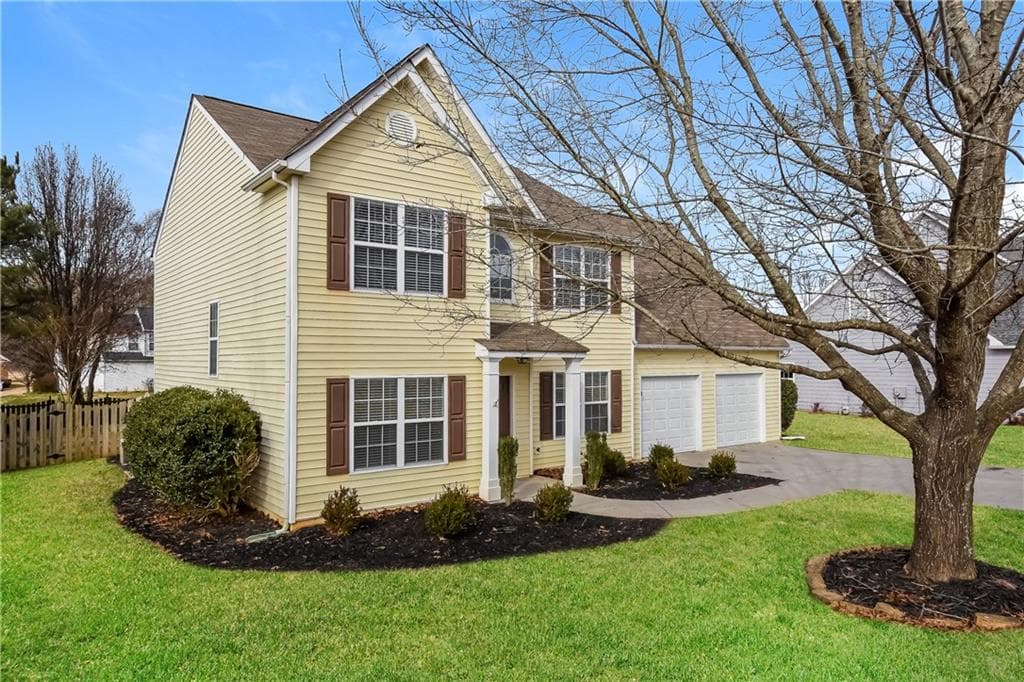 3 bedroom, 3 bathroom, 2,356 sq ft single family residence for rent at 12 Hitchcock Station, Cartersville, GA 30121 for $2,195 a month — photo 3