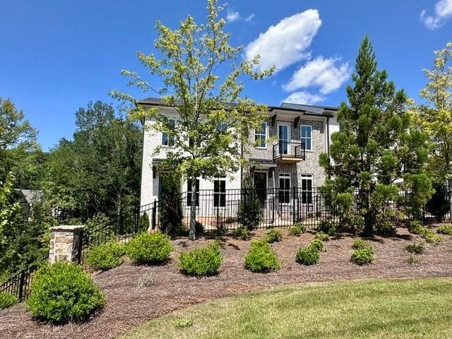 4 bedroom, 4 bathroom, 2,400 sq ft townhouse under contract at 502 Whatton Road 1, Johns Creek, GA 30022 — photo 4