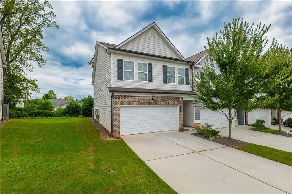 3 bedroom, 3 bathroom, 2,085 sq ft townhouse for rent at 2205 Apollo Place, Lithonia, GA 30058 for $2,300 a month — photo 3