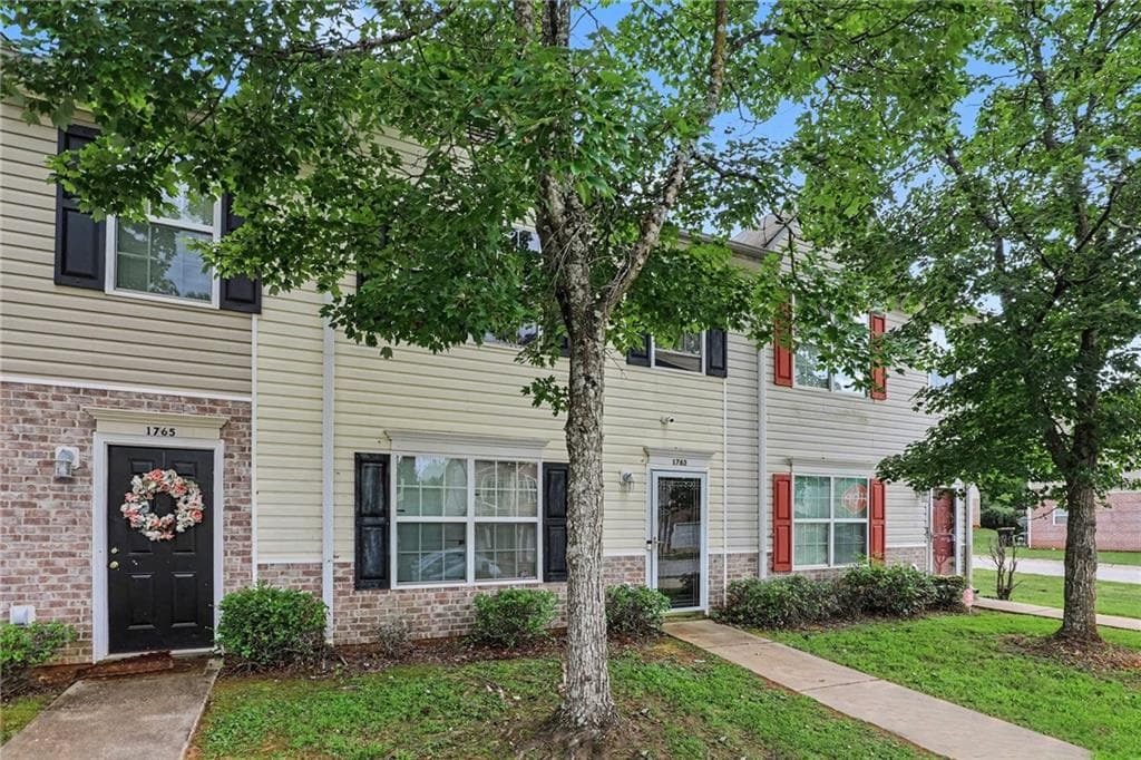 2 bedroom, 3 bathroom, 1,280 sq ft townhouse for sale at 1763 Fielding Way, Hampton, GA 30228 — photo 7