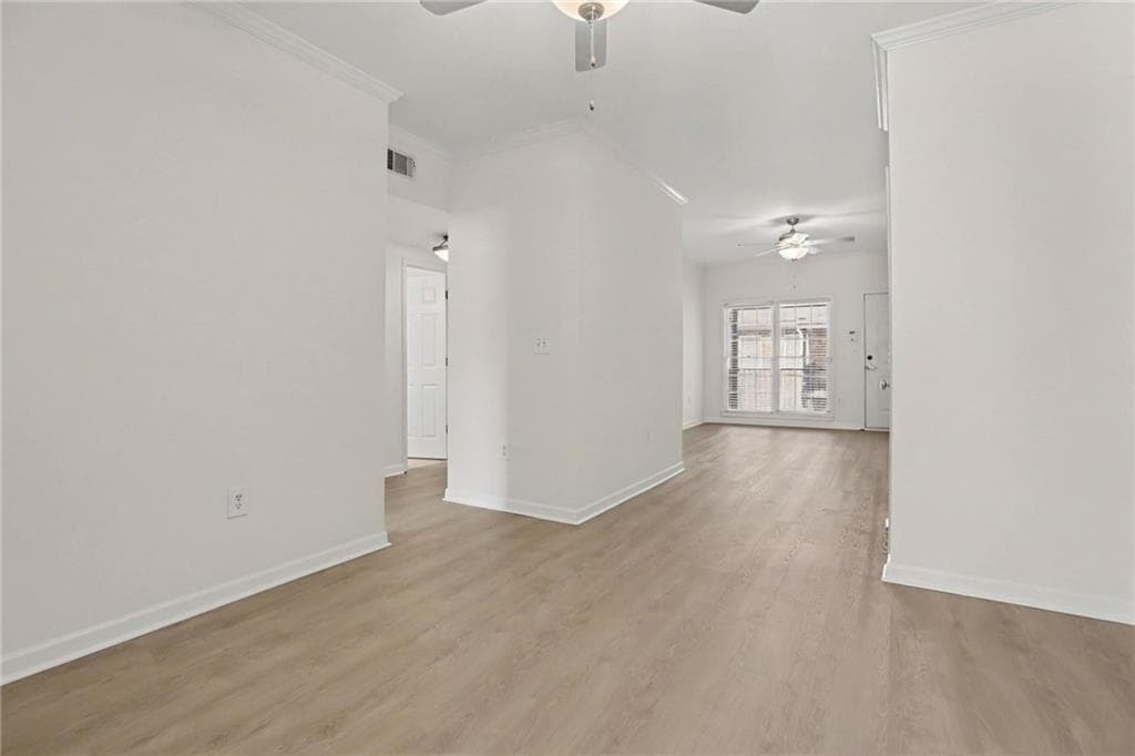 2 bedroom, 2 bathroom, 1,090 sq ft condominium for sale at 3675 Peachtree Road 34, Atlanta, GA 30319 — photo 10