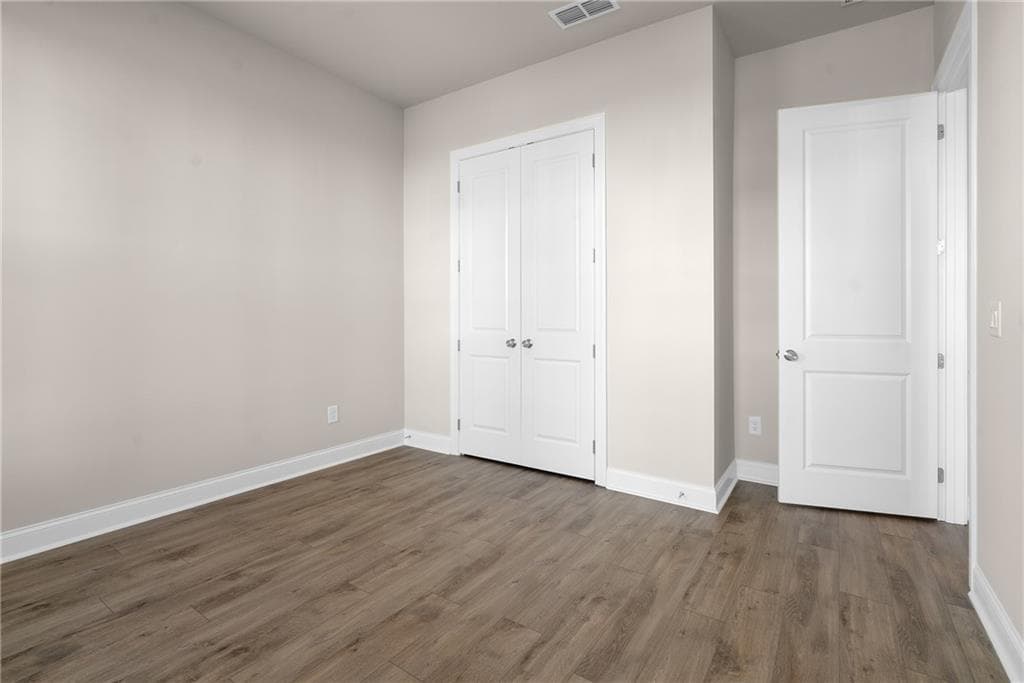 3 bedroom, 2 bathroom, 1,791 sq ft single family residence for sale at 563 Sawnee Village Boulevard, Cumming, GA 30040 — photo 6