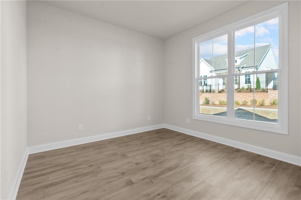 3 bedroom, 2 bathroom, 1,791 sq ft single family residence for sale at 563 Sawnee Village Boulevard, Cumming, GA 30040 — photo 8