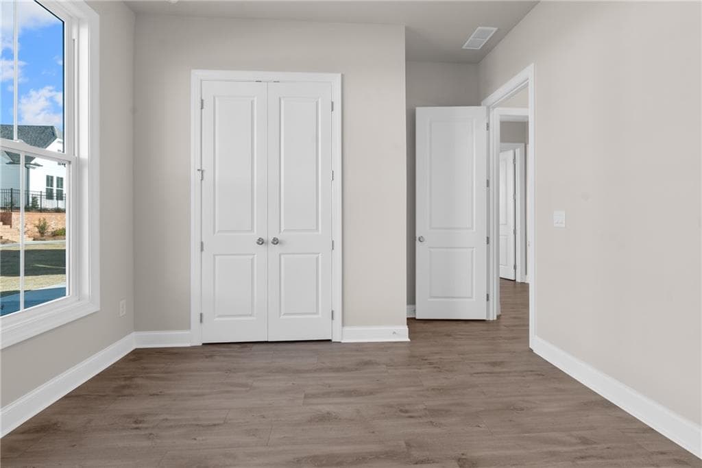 3 bedroom, 2 bathroom, 1,791 sq ft single family residence for sale at 563 Sawnee Village Boulevard, Cumming, GA 30040 — photo 9