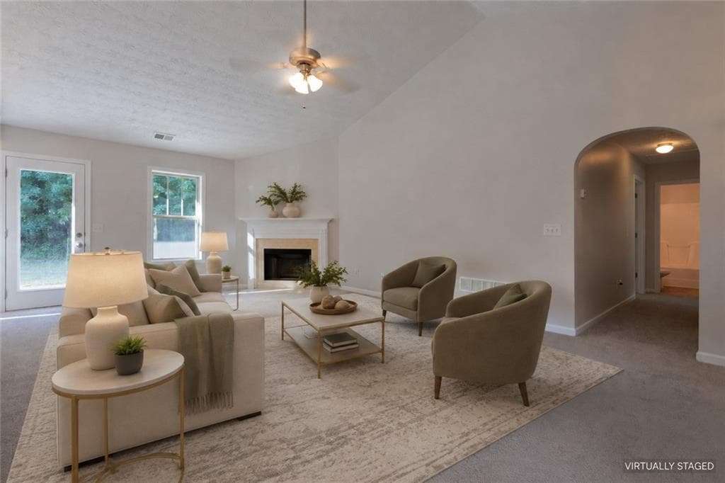 3 bedroom, 2 bathroom, 1,528 sq ft single family residence for sale at 153 Elk Drive, Temple, GA 30179 — photo 3