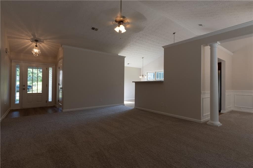 3 bedroom, 2 bathroom, 1,528 sq ft single family residence for sale at 153 Elk Drive, Temple, GA 30179 — photo 4