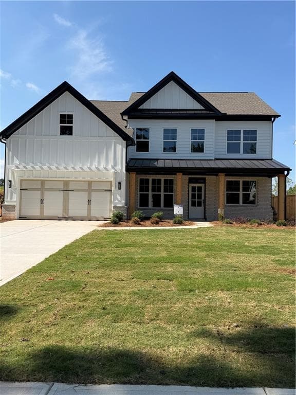 5 bedroom, 4 bathroom, 3,186 sq ft single family residence for sale at 1760 Brown Circle, Marietta, GA 30066 — photo 2