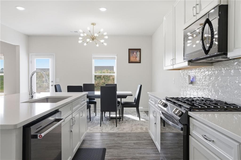 4 bedroom, 3 bathroom, 2,238 sq ft single family residence for sale at 95 Royal Oak Drive, Rome, GA 30165 — photo 7
