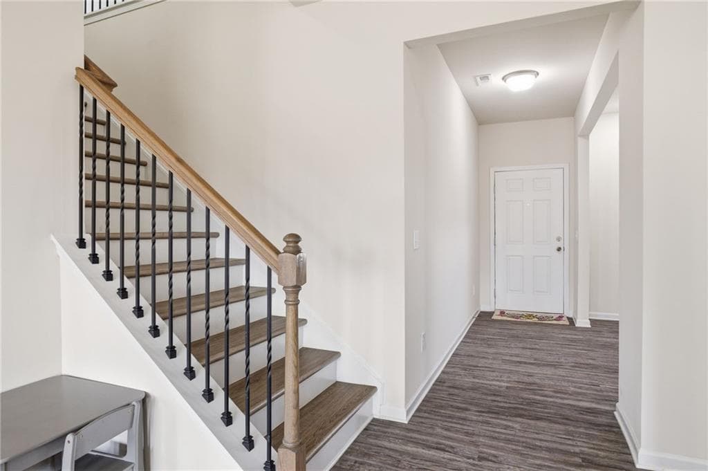4 bedroom, 3 bathroom, 2,238 sq ft single family residence for sale at 95 Royal Oak Drive, Rome, GA 30165 — photo 9