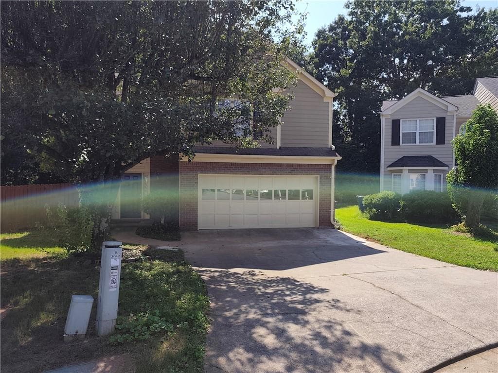 3 bedroom, 3 bathroom, 1,909 sq ft single family residence for sale at 3642 Park Bluff Way, Duluth, GA 30096 — photo 2