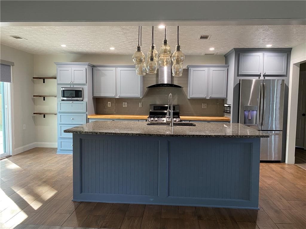 3 bedroom, 2 bathroom, 1,928 sq ft single family residence for rent at 900 Harbins View Drive, Dacula, GA 30019 for $2,600 a month — photo 8