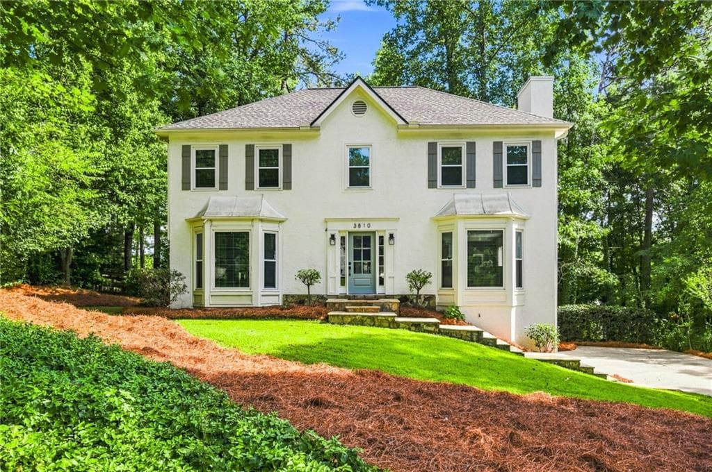 4 bedroom, 4 bathroom, 2,734 sq ft single family residence for sale at 3810 Running Fox Drive, Marietta, GA 30062 — photo 2