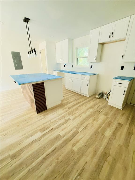 4 bedroom, 2 bathroom, 1,138 sq ft single family residence for sale at 1101 Isa Drive, Atlanta, GA 30315 — photo 4