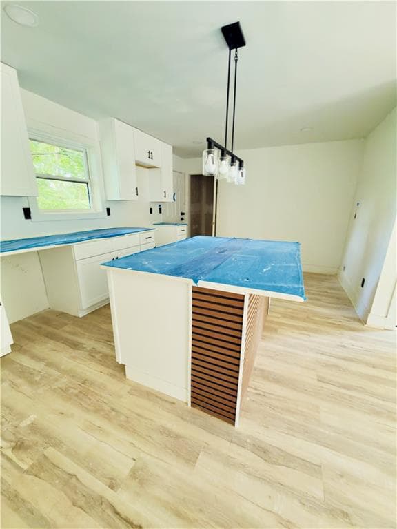 4 bedroom, 2 bathroom, 1,138 sq ft single family residence for sale at 1101 Isa Drive, Atlanta, GA 30315 — photo 5