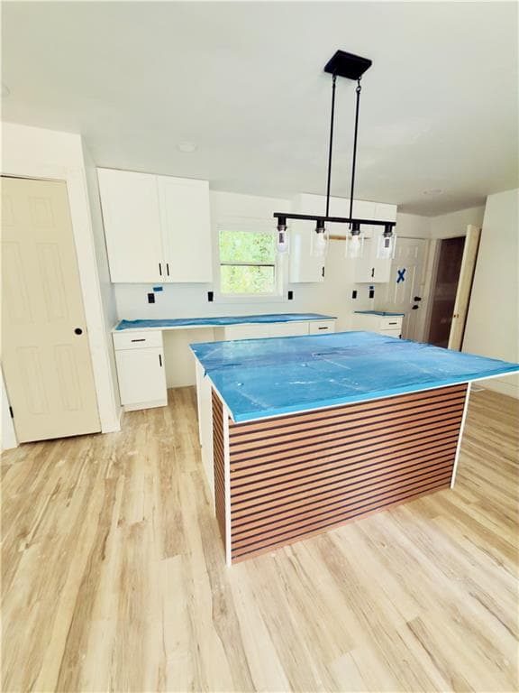 4 bedroom, 2 bathroom, 1,138 sq ft single family residence for sale at 1101 Isa Drive, Atlanta, GA 30315 — photo 6
