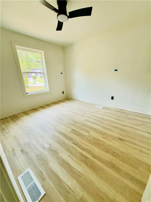 4 bedroom, 2 bathroom, 1,138 sq ft single family residence for sale at 1101 Isa Drive, Atlanta, GA 30315 — photo 9