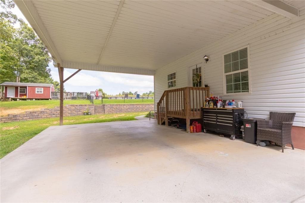 3 bedroom, 2 bathroom, 1,431 sq ft single family residence under contract at 3789 Collard Valley Road, Cedartown, GA 30125 — photo 8