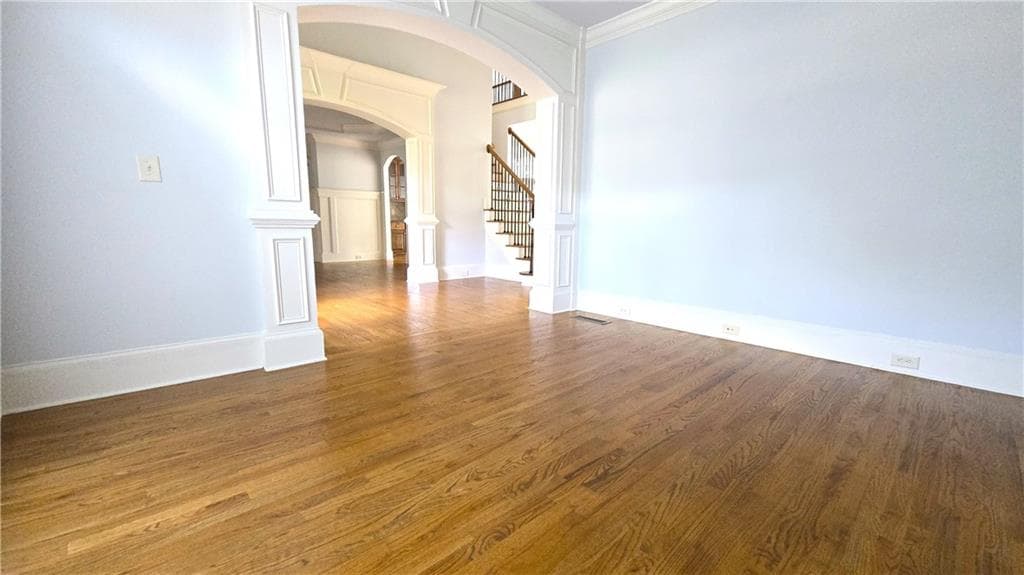 5 bedroom, 5 bathroom, 5,473 sq ft single family residence for sale at 3540 Falls Branch Court, Buford, GA 30519 — photo 4