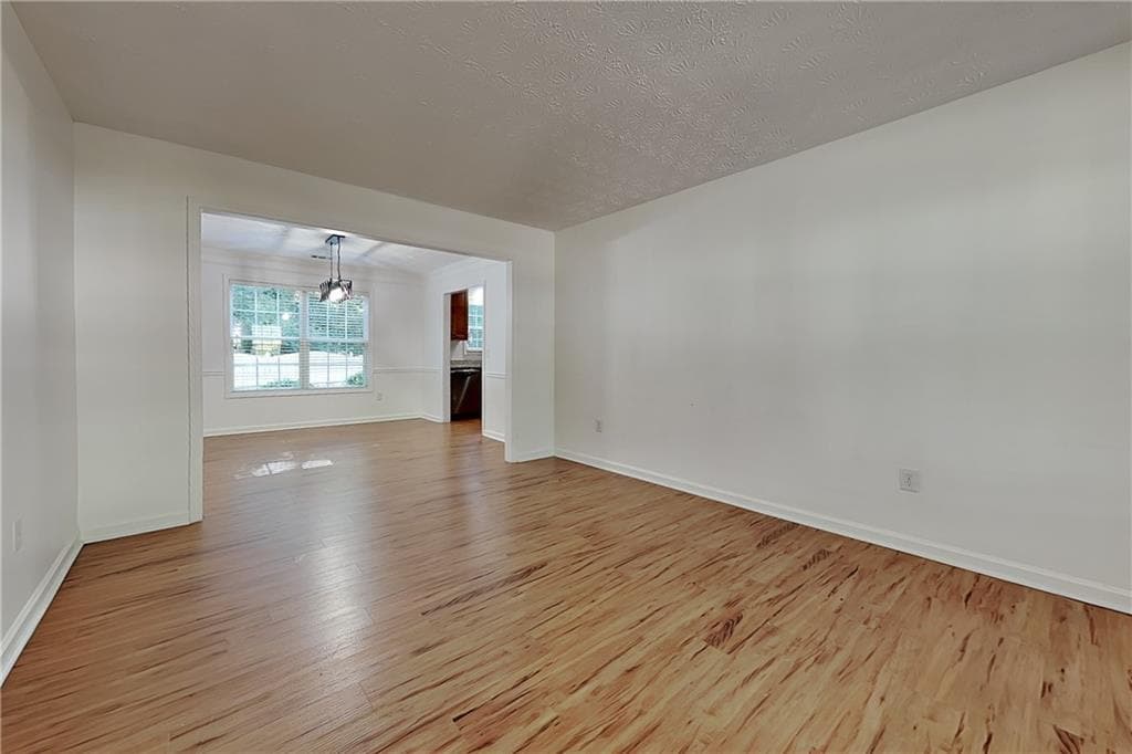 5 bedroom, 3 bathroom, 2,690 sq ft single family residence for rent at 3194 Watson Meadow Lane, Loganville, GA 30052 for $2,440 a month — photo 4