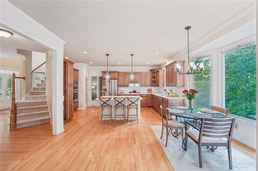 6 bedroom, 5 bathroom, 5,051 sq ft single family residence under contract at 5310 Hedgewick Way, Cumming, GA 30040 — photo 3