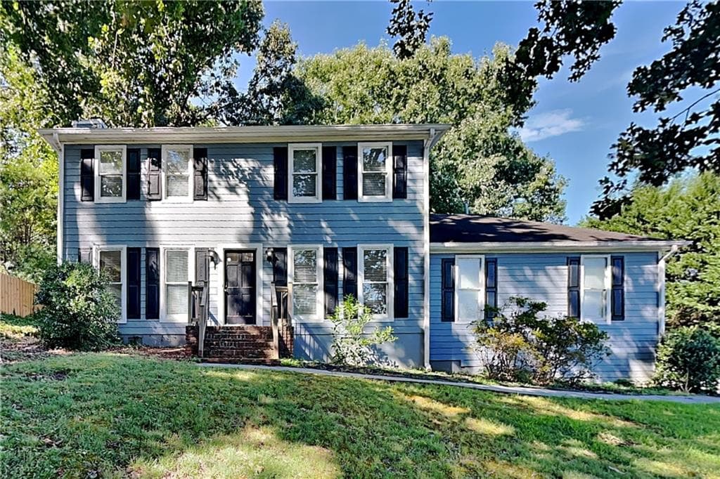 3 bedroom, 3 bathroom, 1,624 sq ft single family residence for rent at 3867 Buckland Drive, Lilburn, GA 30047 for $1,900 a month — photo 1 of 20