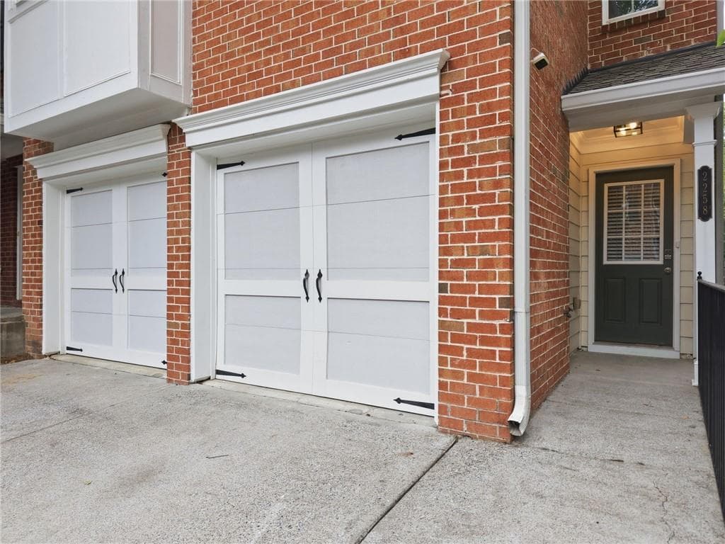 4 bedroom, 4 bathroom, 1,772 sq ft townhouse for sale at 2258 Landing Ridge, Duluth, GA 30097 — photo 2