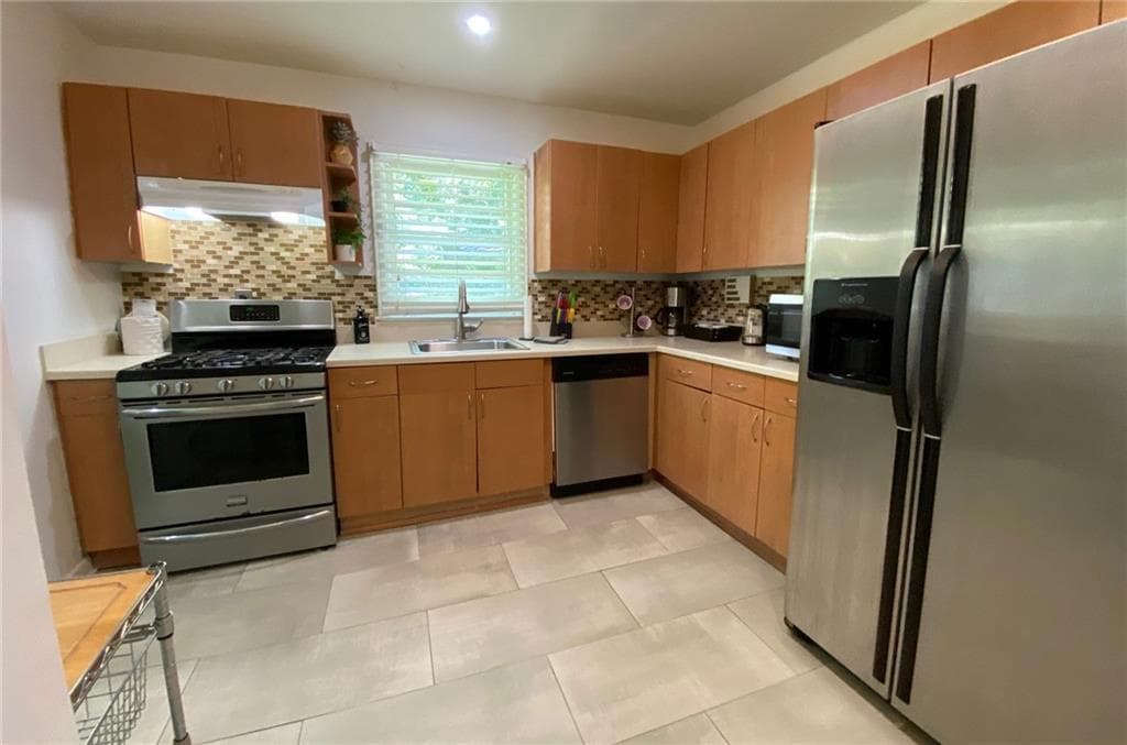 4 bedroom, 2 bathroom, 1,381 sq ft single family residence for sale at 3742 Turner Heights Drive, Decatur, GA 30032 — photo 6
