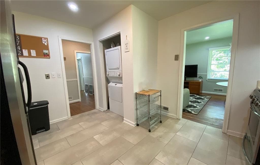 4 bedroom, 2 bathroom, 1,381 sq ft single family residence for sale at 3742 Turner Heights Drive, Decatur, GA 30032 — photo 7