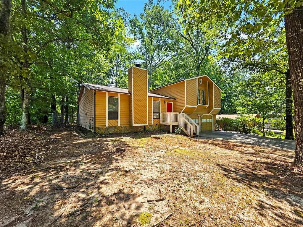 3 bedroom, 2 bathroom, 1,433 sq ft single family residence for sale at 3754 Lamar Way, Snellville, GA 30039 — photo 3