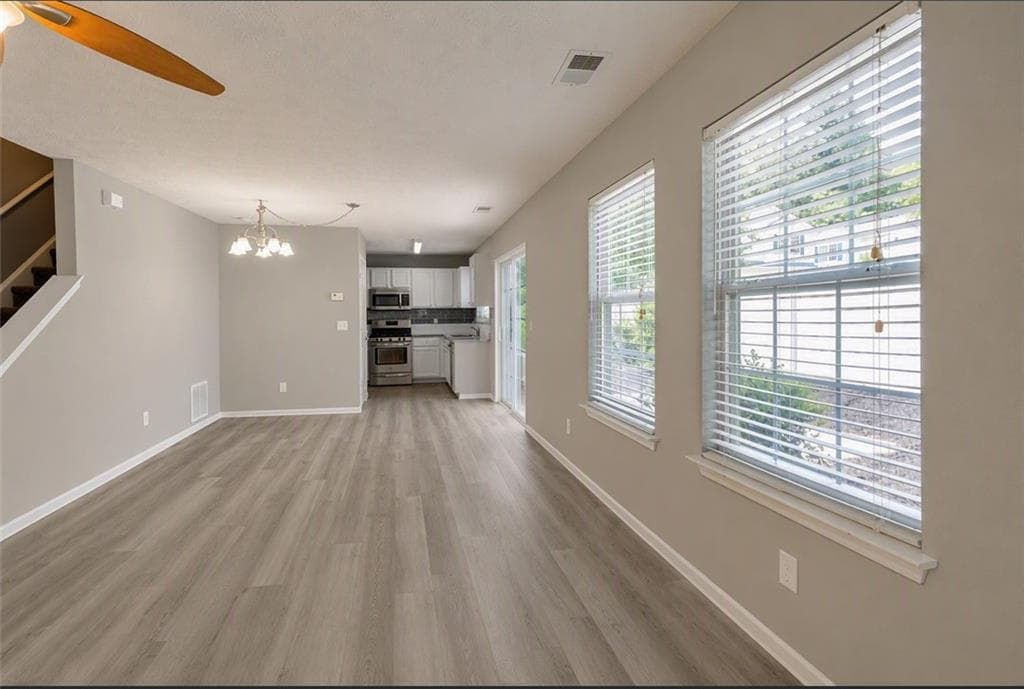 3 bedroom, 3 bathroom, 1,232 sq ft single family residence for rent at 170 Windcroft Court, Acworth, GA 30101 for $1,950 a month — photo 5
