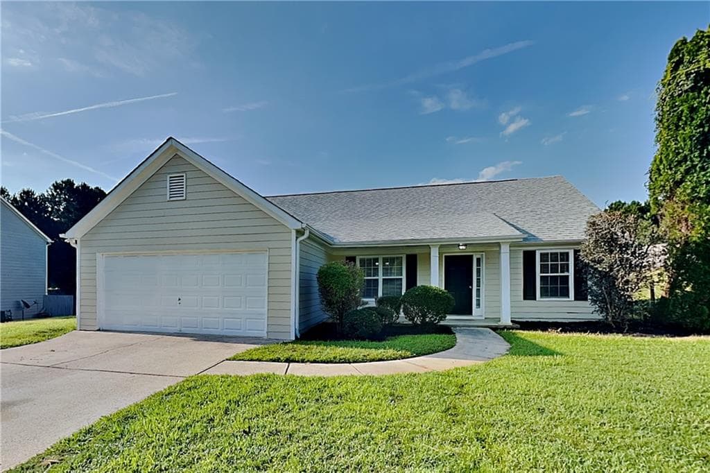 3 bedroom, 2 bathroom, 1,517 sq ft single family residence for rent at 705 Beranda Circle, Douglasville, GA 30134 for $1,740 a month — photo 1 of 18