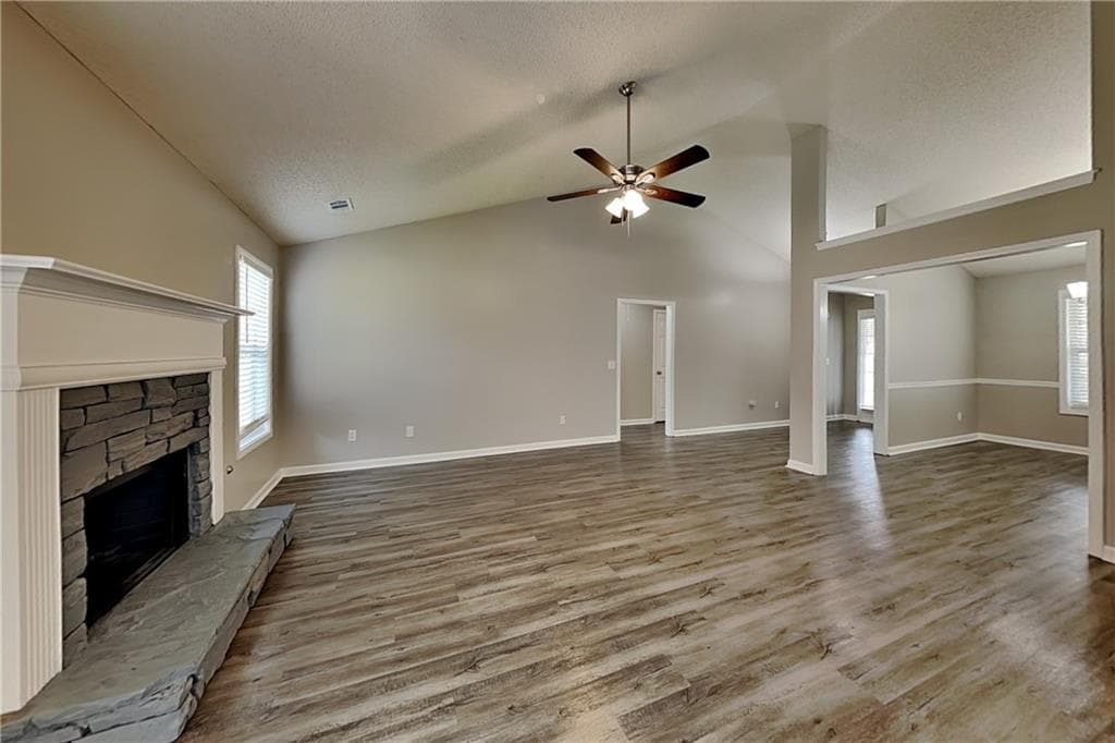 3 bedroom, 2 bathroom, 1,517 sq ft single family residence for rent at 705 Beranda Circle, Douglasville, GA 30134 for $1,740 a month — photo 3