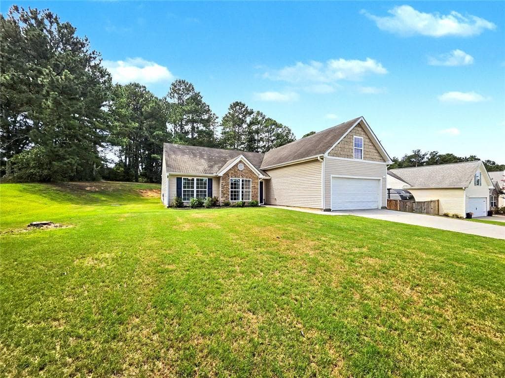 3 bedroom, 2 bathroom, 1,840 sq ft single family residence under contract at 1154 Otis Drive, Bethlehem, GA 30620 — photo 3