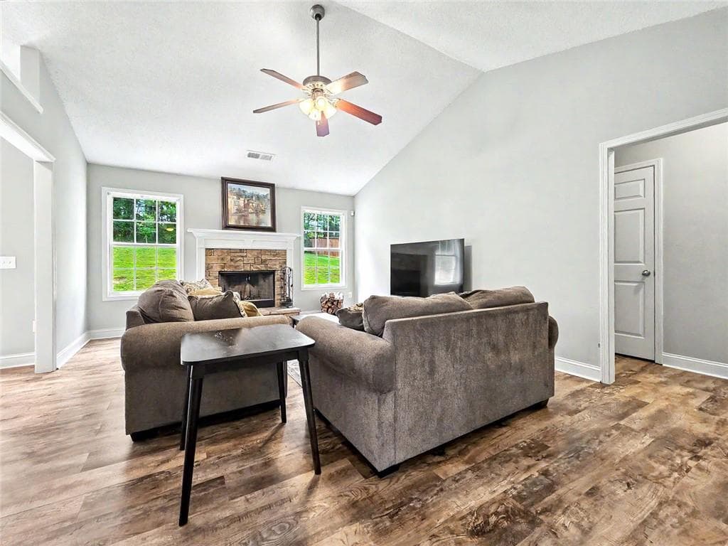 3 bedroom, 2 bathroom, 1,840 sq ft single family residence under contract at 1154 Otis Drive, Bethlehem, GA 30620 — photo 7