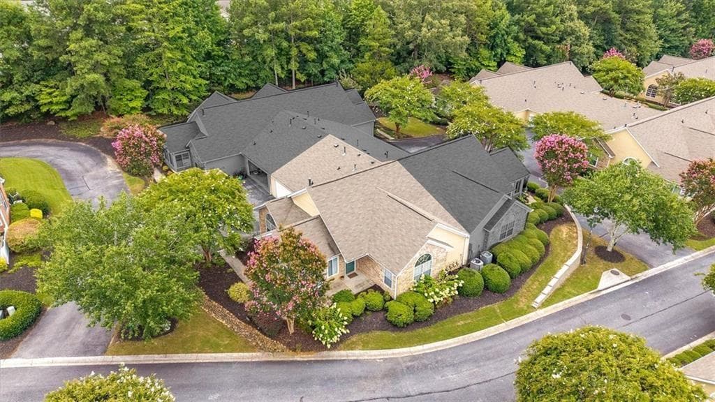 2 bedroom, 2 bathroom, 1,397 sq ft condominium for sale at 2191 Rockbridge Road 1504, Stone Mountain, GA 30087 — photo 4