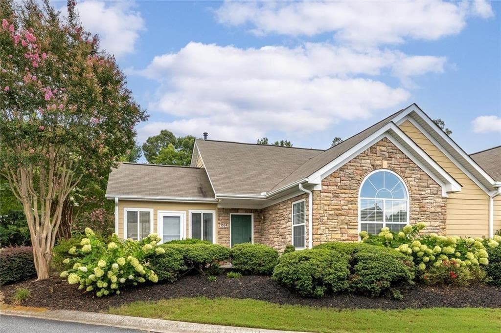 2 bedroom, 2 bathroom, 1,397 sq ft condominium for sale at 2191 Rockbridge Road 1504, Stone Mountain, GA 30087 — photo 5