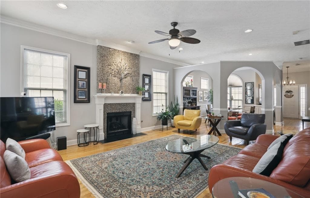 3 bedroom, 3 bathroom, 2,240 sq ft single family residence for sale at 741 Ashley Glen Lane, Alpharetta, GA 30022 — photo 7