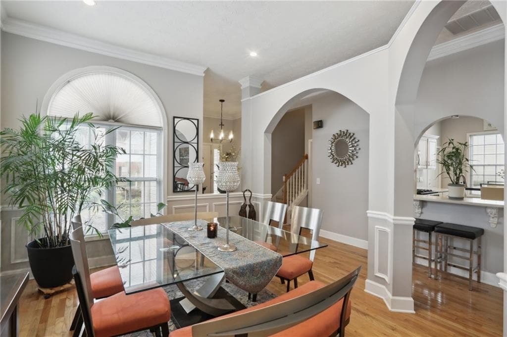3 bedroom, 3 bathroom, 2,240 sq ft single family residence for sale at 741 Ashley Glen Lane, Alpharetta, GA 30022 — photo 4