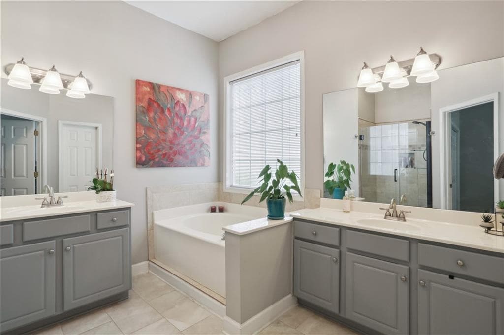 3 bedroom, 3 bathroom, 2,240 sq ft single family residence for sale at 741 Ashley Glen Lane, Alpharetta, GA 30022 — photo 10