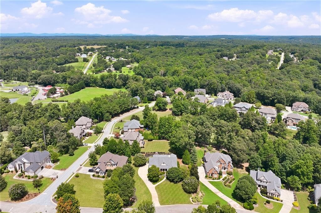 3 bedroom, 4 bathroom, 3,263 sq ft single family residence for sale at 4611 Chartwell Chase Court, Flowery Branch, GA 30542 — photo 5