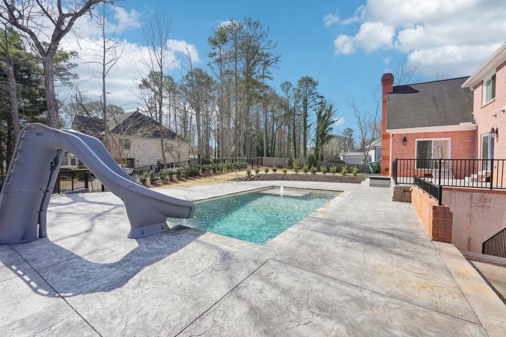5 bedroom, 3 bathroom, 5,544 sq ft single family residence for rent at 1600 Spring Arbor Court, Lilburn, GA 30047 for $4,500 a month — photo 2