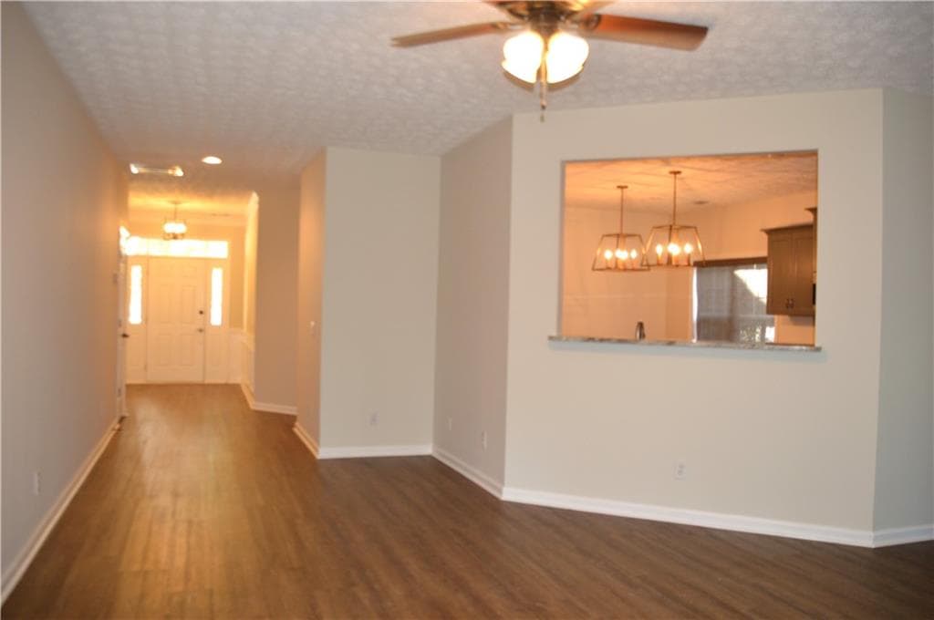3 bedroom, 2 bathroom, 1,553 sq ft single family residence for rent at 2021 Crestview Way, Woodstock, GA 30188 for $2,400 a month — photo 9