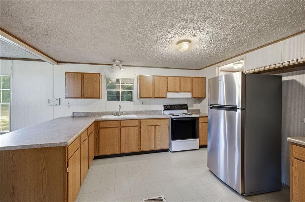 3 bedroom, 3 bathroom, 1,584 sq ft single family residence under contract at 291 Church Street, Nicholson, GA 30565 — photo 8