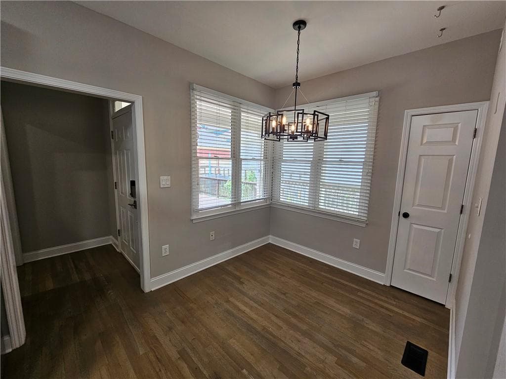 4 bedroom, 3 bathroom, 2,379 sq ft single family residence for rent at 79 Hammock Place, Atlanta, GA 30312 for $3,395 a month — photo 5
