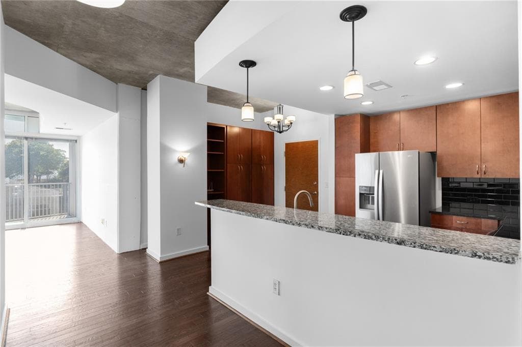 2 bedroom, 2 bathroom, 1,168 sq ft condominium for sale at 860 Peachtree Street 1201, Atlanta, GA 30308 — photo 7