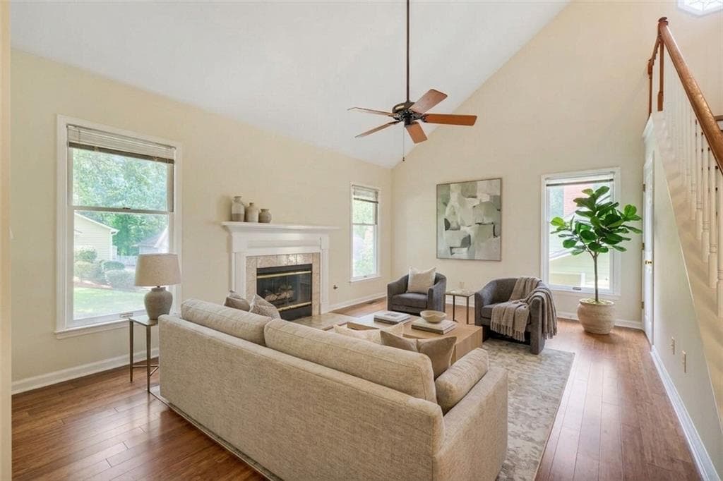 3 bedroom, 3 bathroom, 1,610 sq ft single family residence for sale at 299 Somerlane Place, Avondale Estates, GA 30002 — photo 4