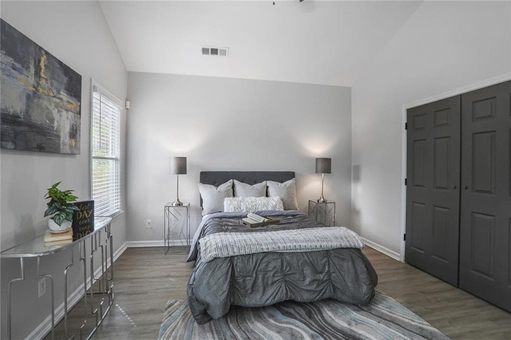 4 bedroom, 2 bathroom, 1,755 sq ft single family residence for sale at 652 Hugh Street, Atlanta, GA 30310 — photo 8