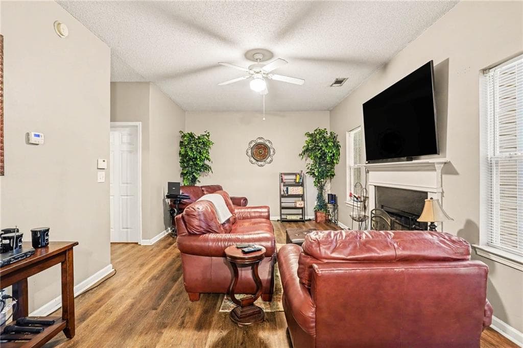 3 bedroom, 3 bathroom, 2,025 sq ft single family residence for sale at 105 Ashtonbrook Drive, Mcdonough, GA 30252 — photo 8