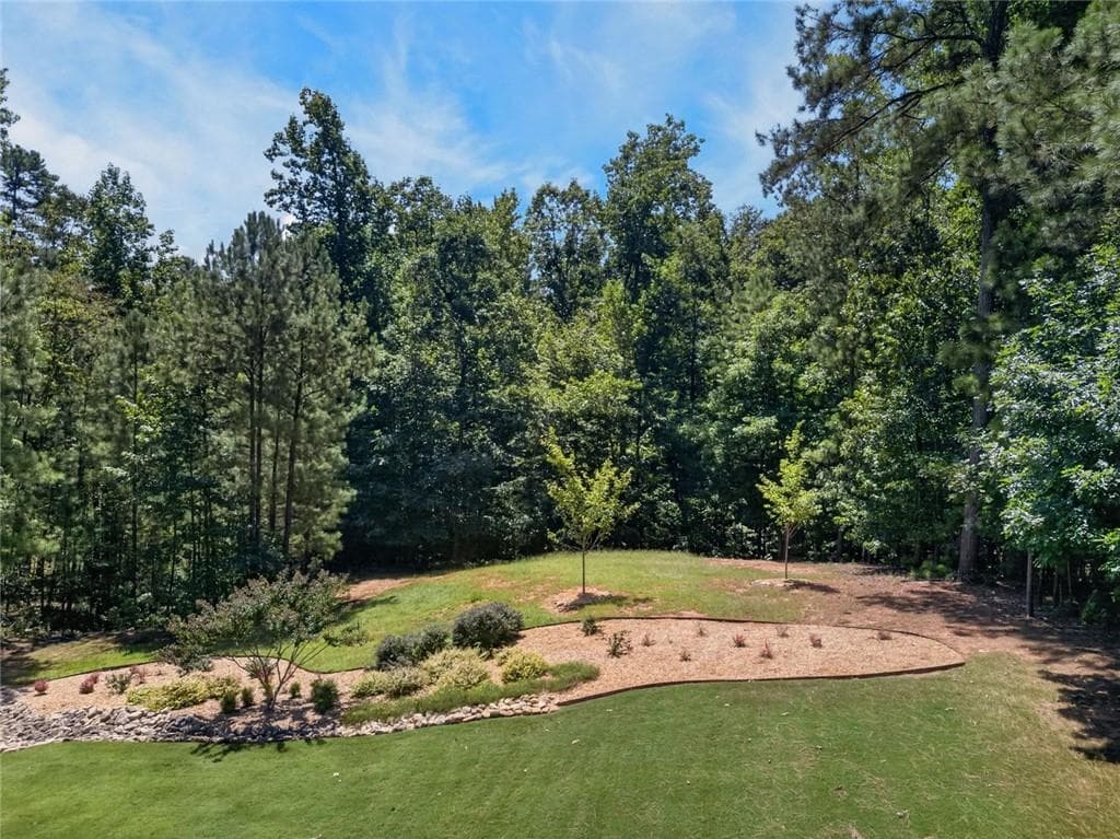 5 bedroom, 6 bathroom, 5,457 sq ft single family residence for sale at 7473 Elderberry Drive, Douglasville, GA 30135 — photo 6