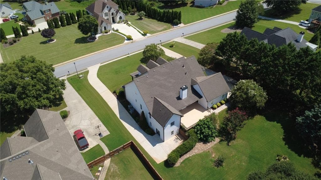 4 bedroom, 4 bathroom, 4,538 sq ft single family residence for sale at 1232 Reece Drive, Hoschton, GA 30548 — photo 5